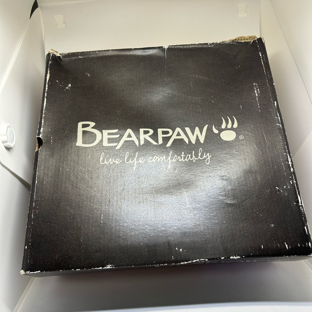 NWT Bearpaw Tan Suede Boots - Picture 9 of 11